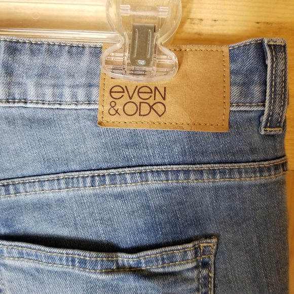 Even & Odd Denim Embroidered Shorts - Picture 4 of 7